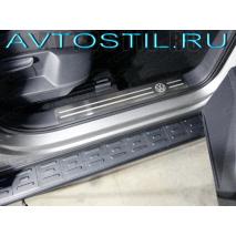 Tiguan Накладки на пластиковые пороги логотип VW 2 шт