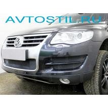 Touareg 2007 Сетки на боковые решетки бампера 4 части черные