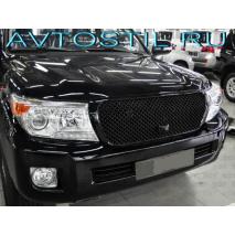 Land Cruiser 200 Решетка радиатора под камеру черная дизайн Bentley