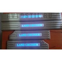 Land Cruiser 200 Накладки на пороги нержавейка с подсветкой 4 части