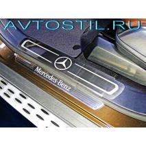 ML W166 2011      Mercedes
