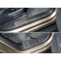 Touareg Накладки на пластиковые пороги 4 шт