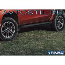 L200 Пороги подножки площадки черные