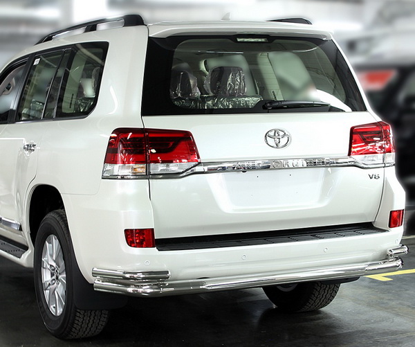   Toyota Land Cruiser 200 2016