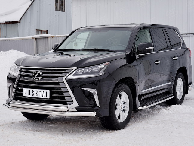   Lexus LX 450d