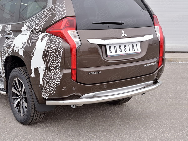    Mitsubishi Pajero Sport 2016
