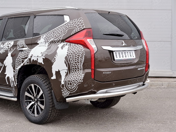     Mitsubishi Pajero Sport 2016