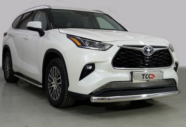   Toyota Highlander 2021