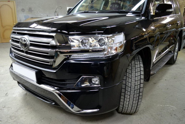    Executive Toyota Land Cruiser 200