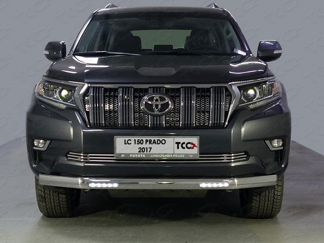 TOYOTA LAND CRUISER PRADO 150 STYLE 2019   