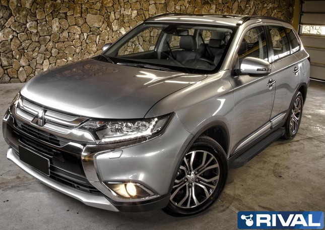   Mitsubishi Outlander 2016