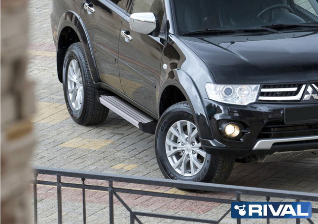   Mitsubishi Pajero Sport 2014