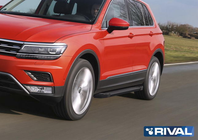 VOLKSWAGEN TIGUAN 2017   