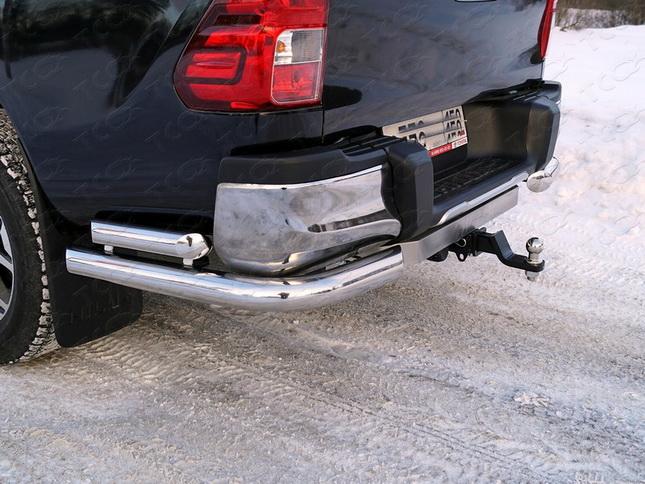   Toyota Hilux 2016