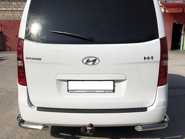    Hyundai H1 2017