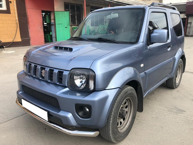   Suzuki Jimny 2012-