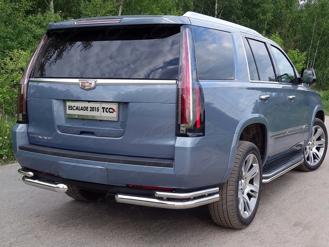     Cadillac Escalade 2015
