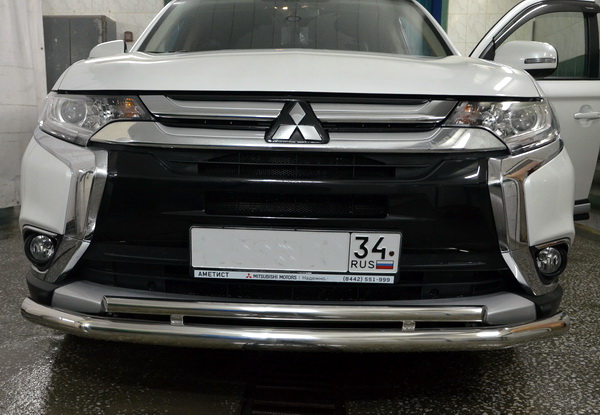    Mitsubishi Outlander 2015