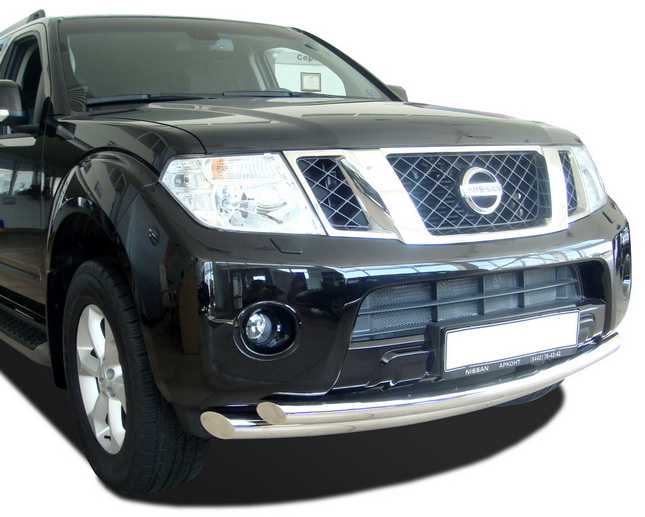    Nissan Pathfinder 2005