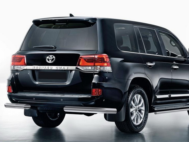     Toyota Land Cruiser 200 2015