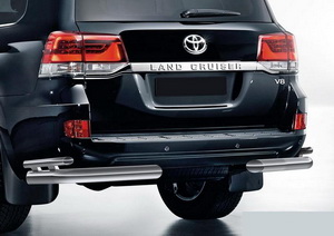 Задняя защита бампера Toyota LC 200 (2015г.-)