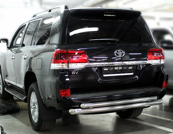    Toyota Land Cruiser 200 2015