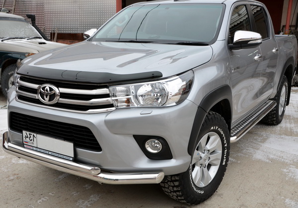   Toyota Hilux 2015