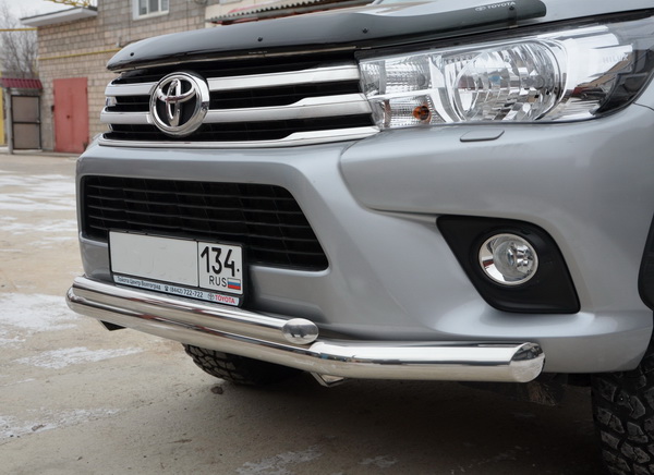    Toyota Hilux 2015