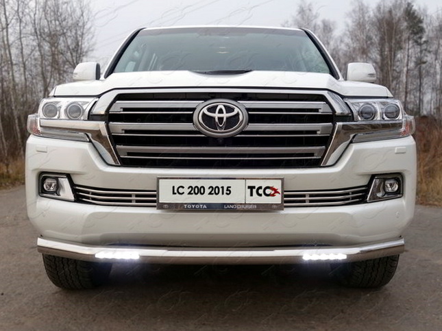    Toyota Land Cruiser 200 2015