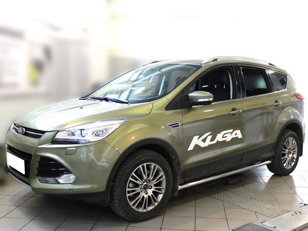    Ford Kuga 2013