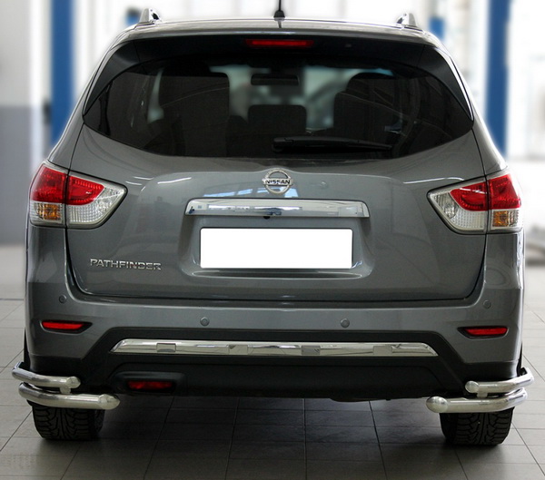   Nissan Pathfinder 2015