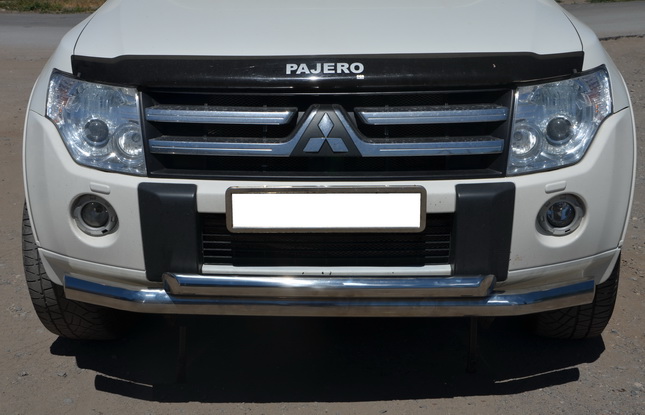    Mitsubishi Pajero 4