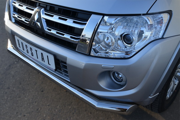   Mitsubishi Pajero 4