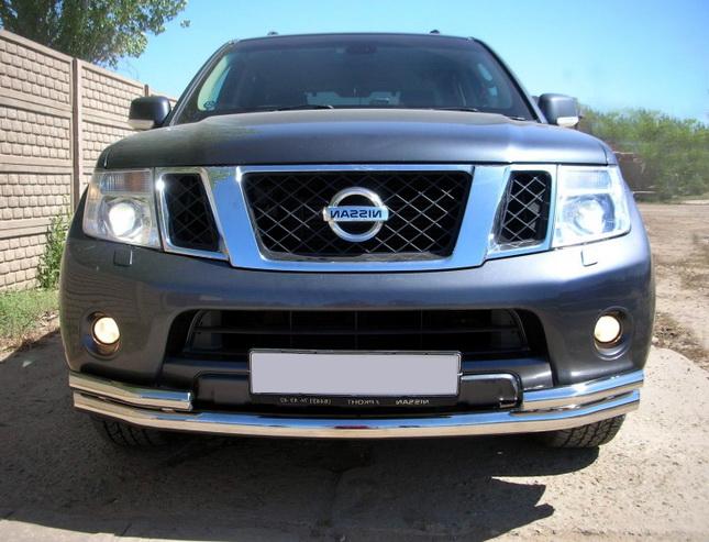    Nissan Pathfinder 2011